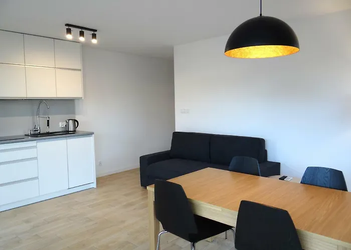 N-star Jastrzębia Góra